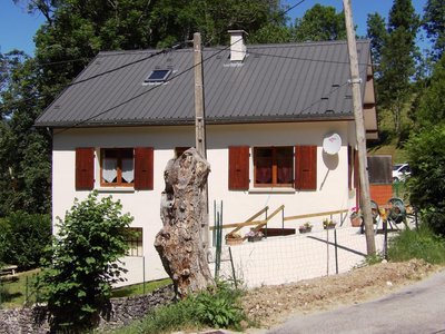 TERRASSE COTE EST ET JARDIN COTE SUD OUEST