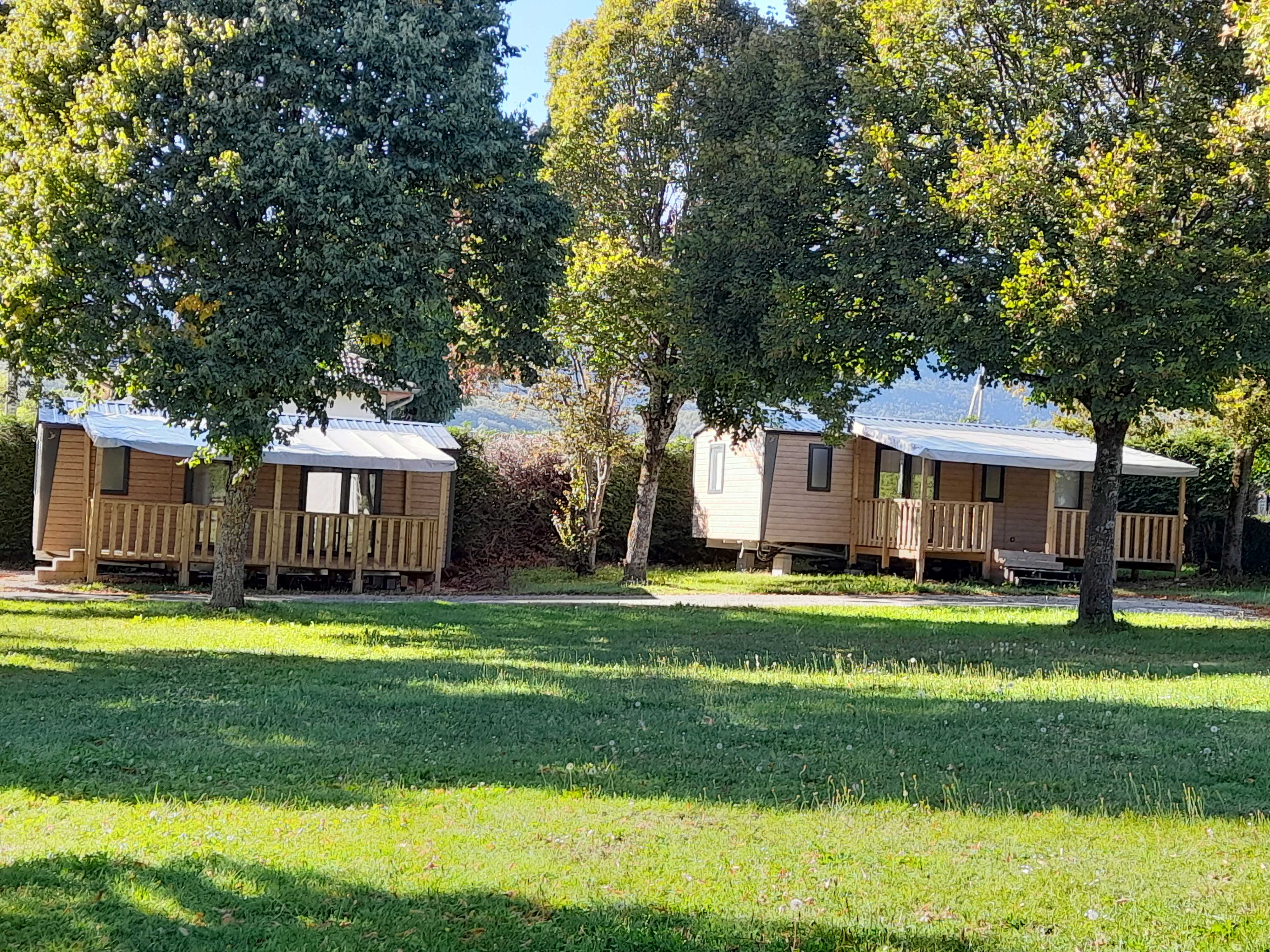 Nouveau mobil-home Camping Municipal-Les Bruyères