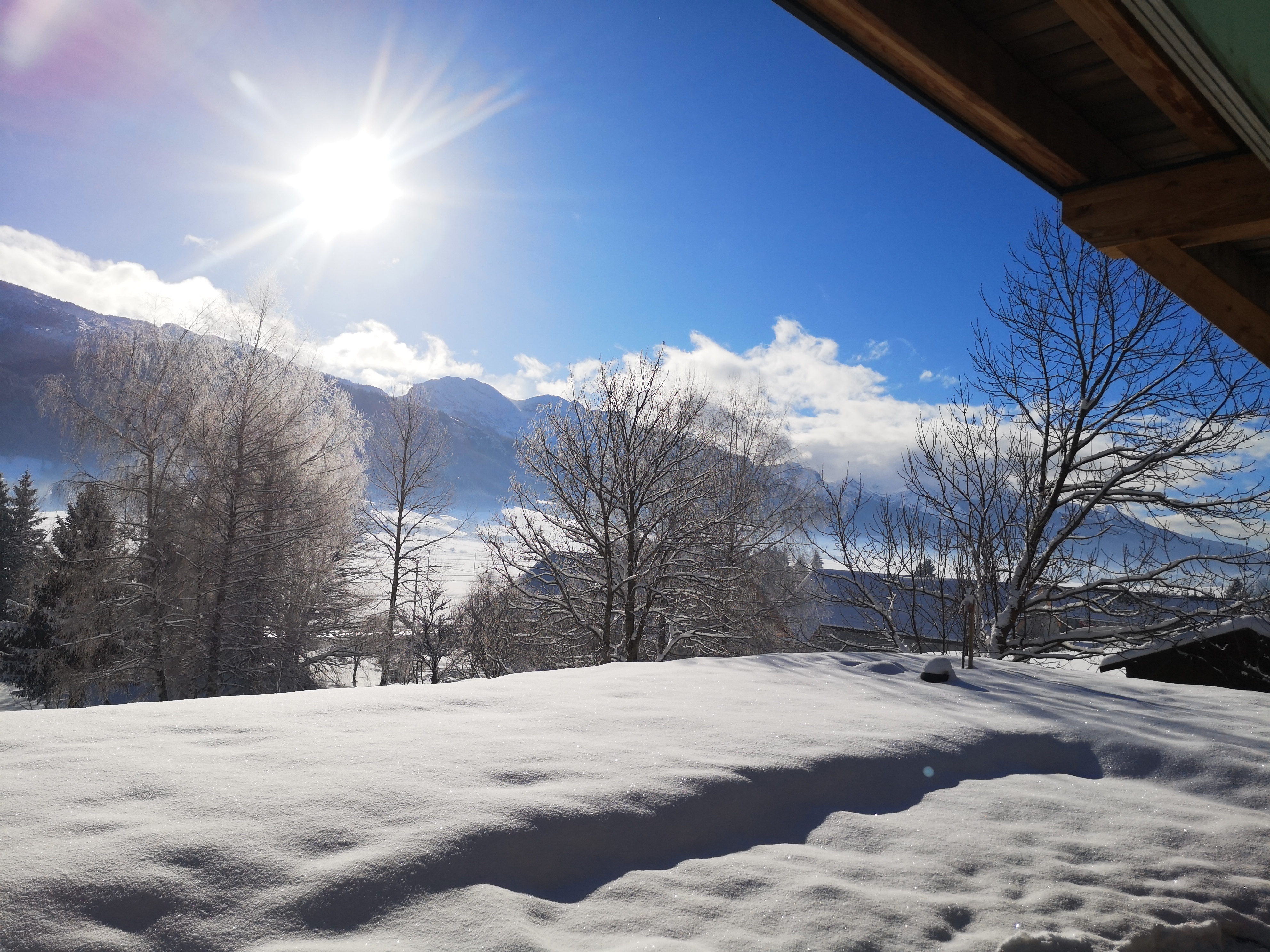 Vue enneigée depuis le gîte