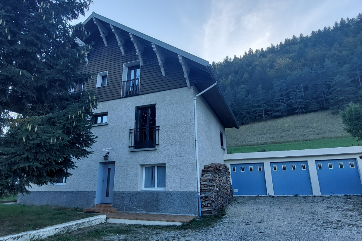 La Reposée, maison à Villard de Lans dans le Vercors en isère pour 6 personnes