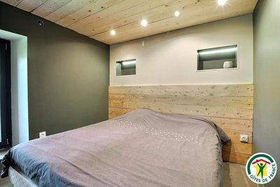 Deux lits simples ou un lit double (2x90 ou 1x180 x200)