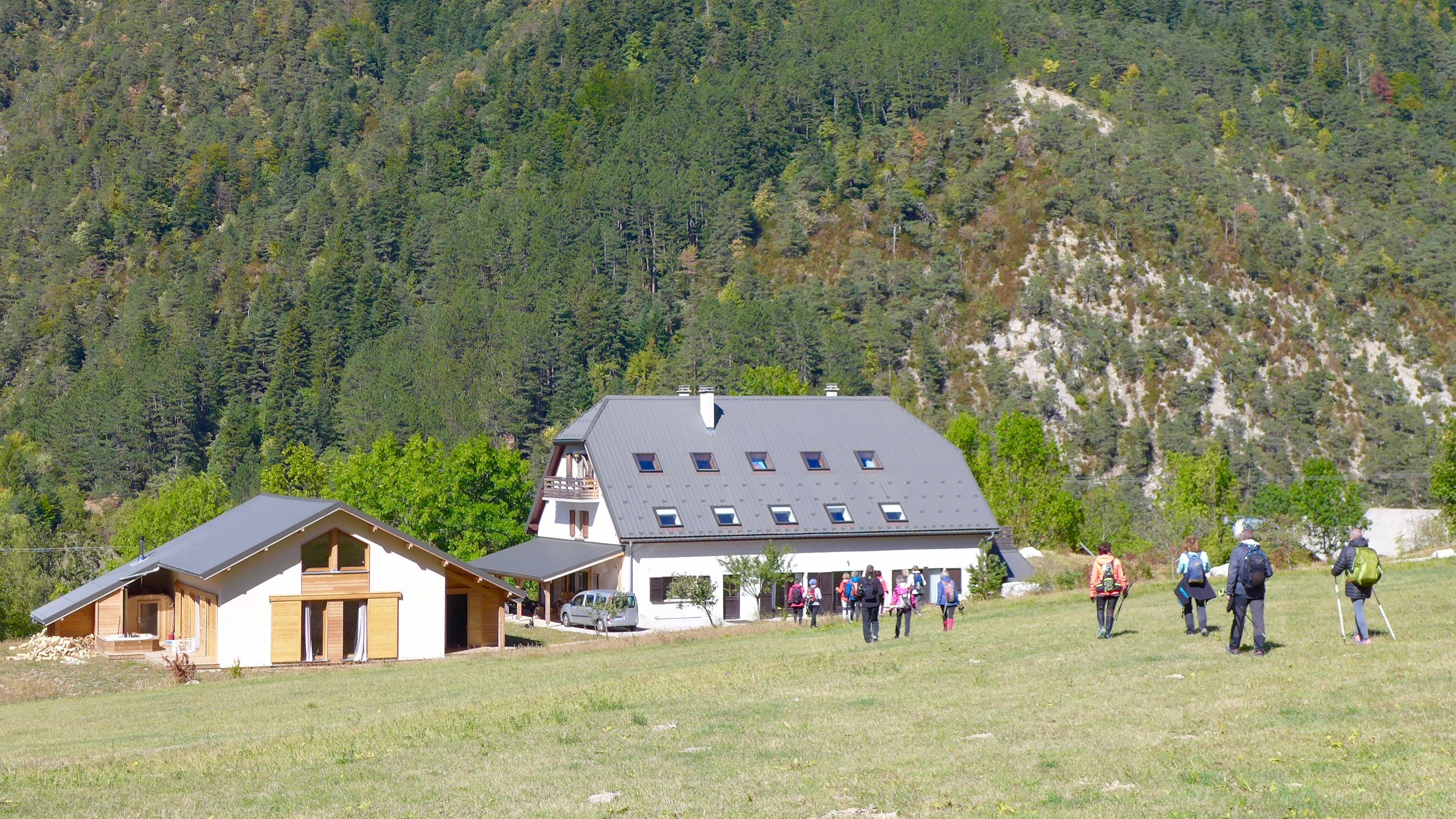 Randonneur rentrant au gîte