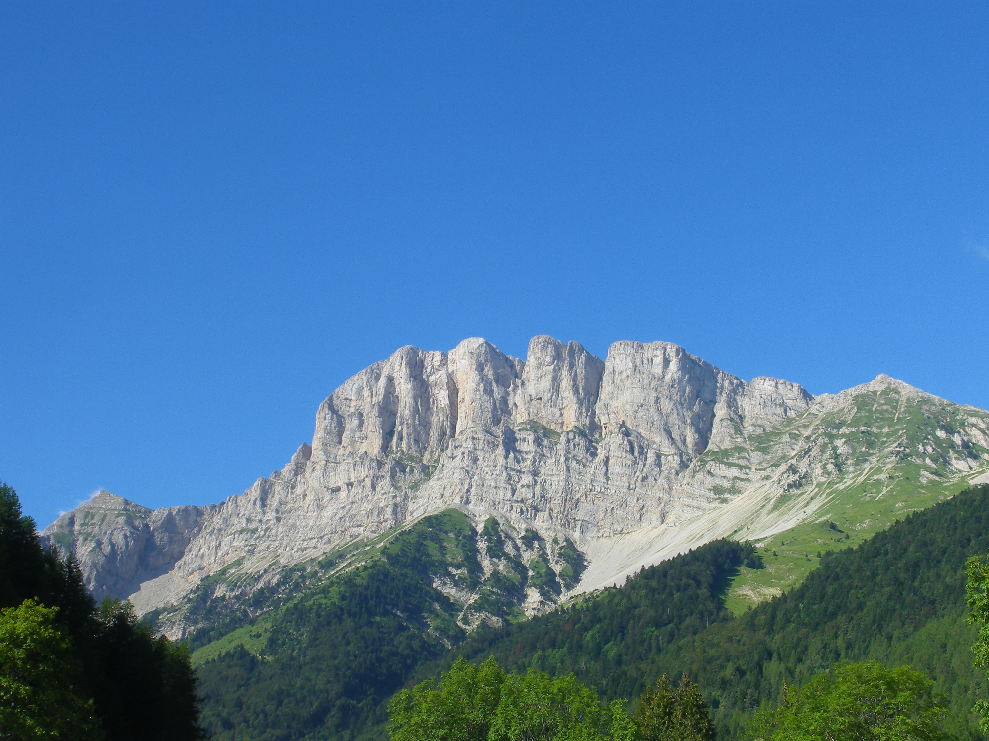 Aire d'accueil camping-cars - Gresse en Vercors