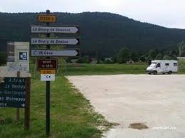 l'aire de stationnement des camping-cars d'Autrans