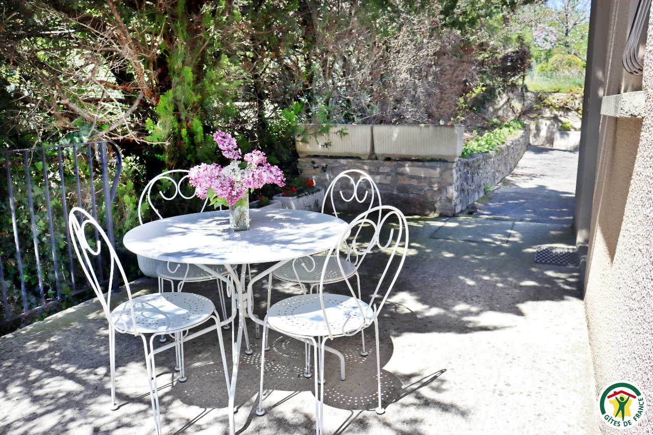 Terrasse privative au gîte