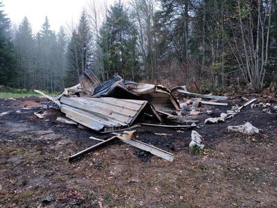 Refuge du Serre du Satre incendié