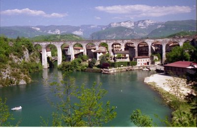 Aqueduc de St Nazaire