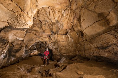 L'ntérieur de la grotte de Prélétang