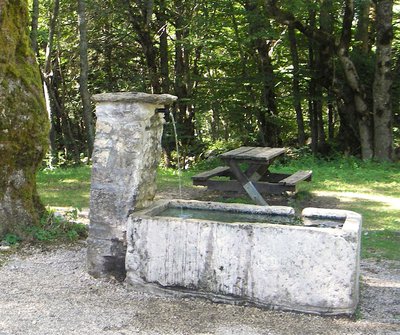 La fontaine de Pétouze