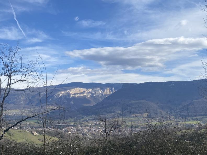 Vue sur Saint-Jean-en-Royans depuis l'ancienne voie romaine