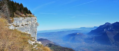 Vue sur la vallée grenobloise depuis La Sure