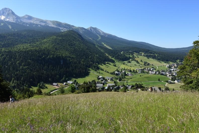 Vue sur le village de Corrençon-en-Vercors